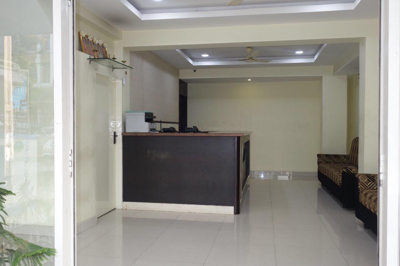 Hotel Nithin Krishna Tirupati Exterior photo